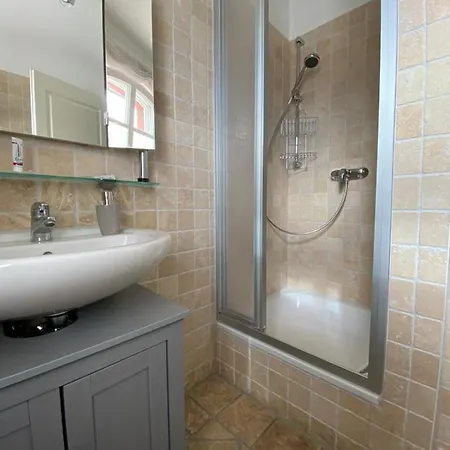 Apartment Skywalk 'le Kuebo'